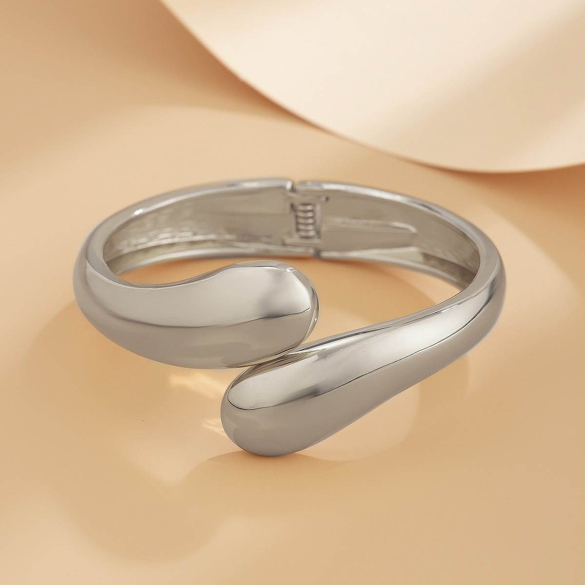 Stackable Teardrop Geometric Zinc Alloy Plated Bracelet Set