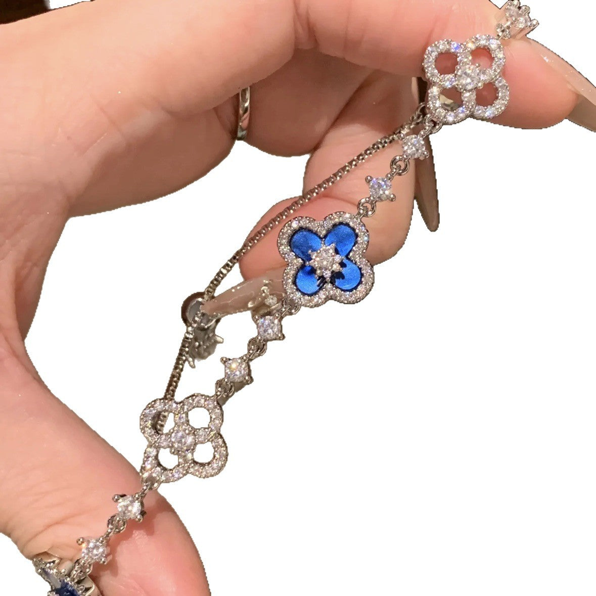 Sweet Elegant Geometric Floral Brass Inlaid Cubic Zirconia Bracelet for Women