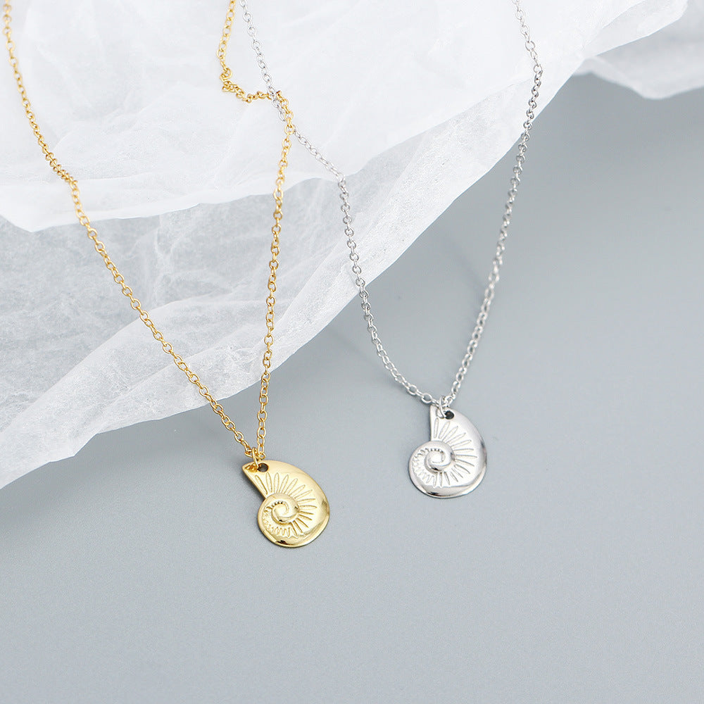 Collana pendente geometrica minimalista per donna e uomo in argento sterling 925 con finitura placcata su catena O