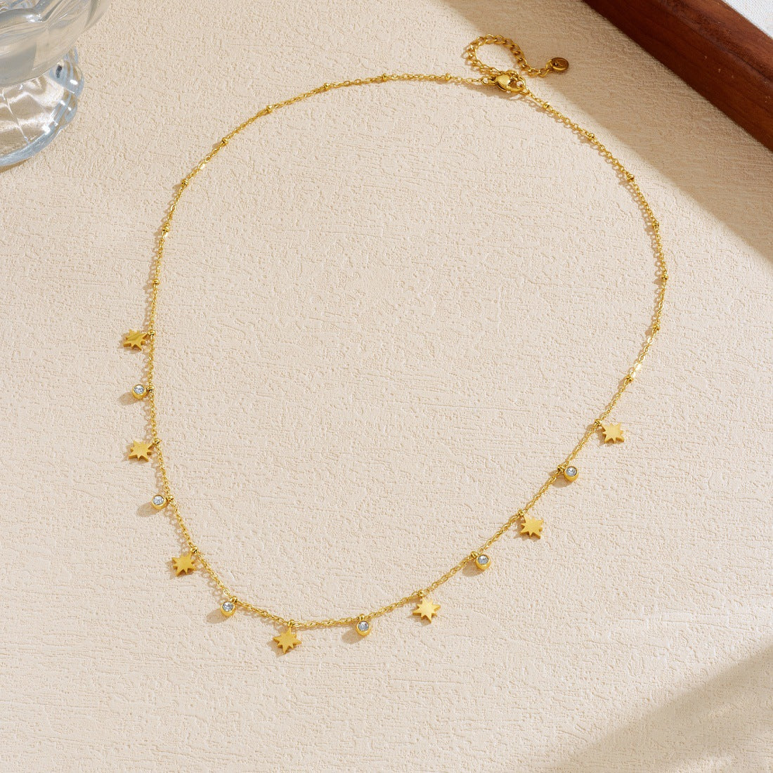 Minimalist Gold Plated Stainless Steel Eight-Pointed Star Round Rhinestone Pendant Necklace for Women