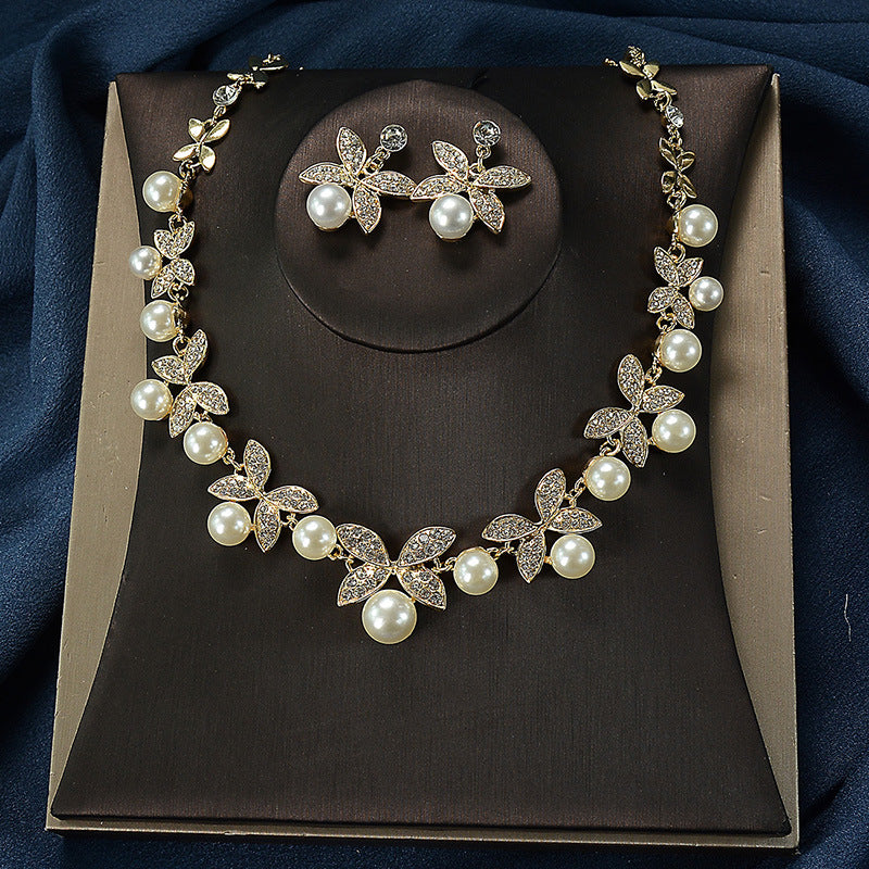 Luxury Floral Pearl Crystal Alloy Plated Curb Chain Necklace and Earring Set for Women