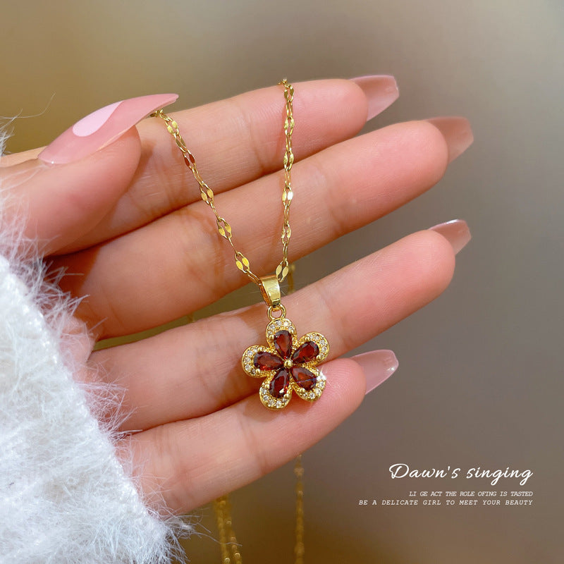 Elegant Pomegranate Red Five-Petal Flower Pendant Necklace for Women Stainless Steel Delicate Clavicle Chain with Geometric Design and Natural Floral Motif