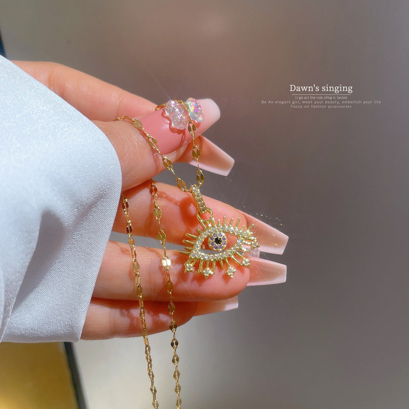Collana con ciondolo a occhio in acciaio al titanio, stile fumetto, micro-pavé di zirconi per donna, catena delicata per clavicola