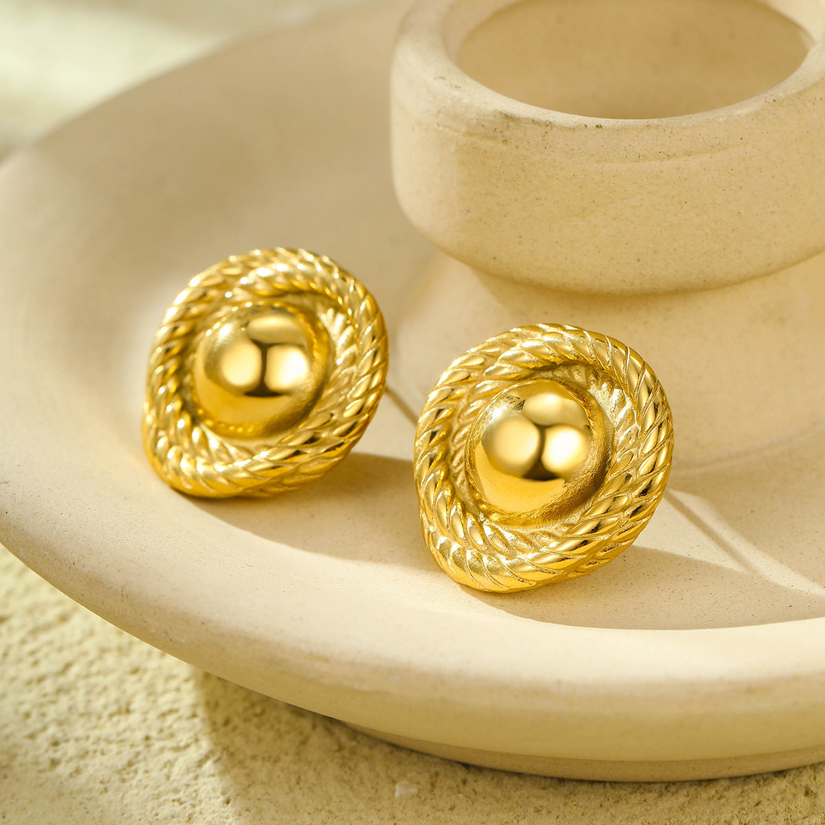 Orecchini Rotondi da Donna in Acciaio Inox Stile Vintage Placcati Oro 18K