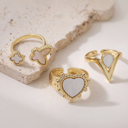 Vintage Minimalist 18K Gold Plated Brass Heart Butterfly Geometric Ring with Cubic Zirconia for Women