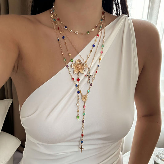 Juego de Collar con Colgante Floral de Circonitas Cúbicas de Aleación con Baño de Oro Elegante Casual para Mujer
