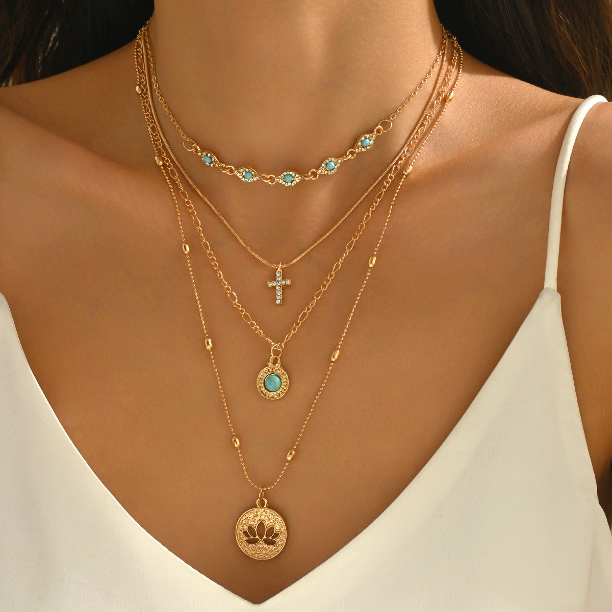 Collar con colgante de aleación redonda de varias capas y cadena singapur