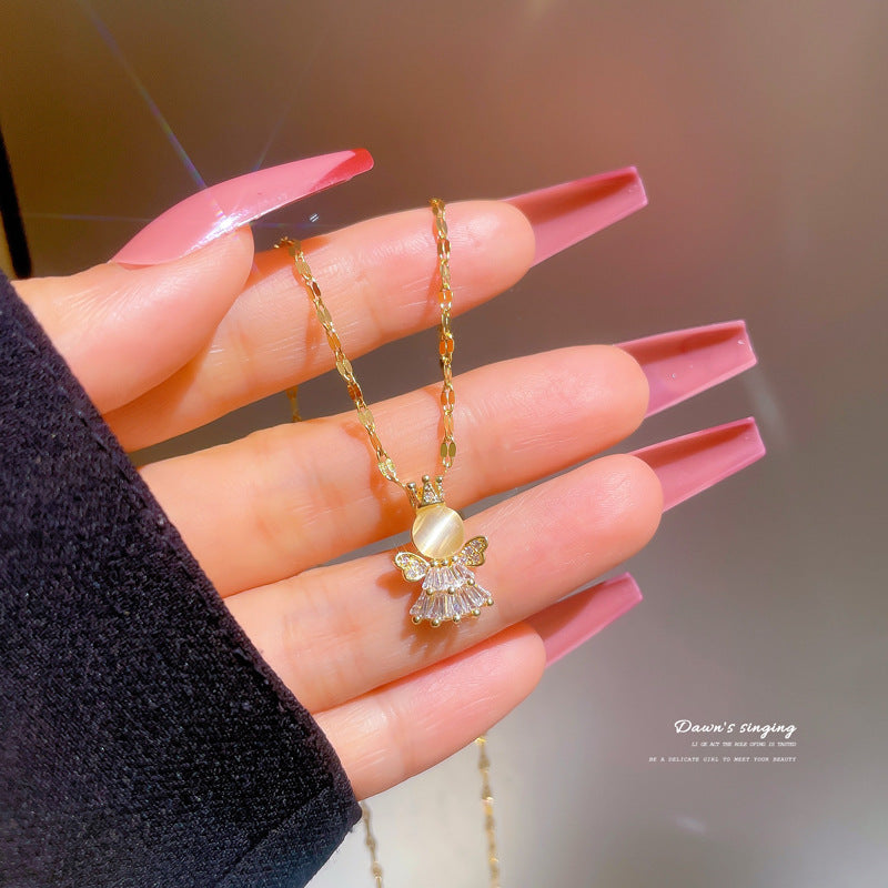 Exotic Geometric Titanium Steel Micro-Paved Cat's Eye Angel Pendant Necklace for Women Clavicle Chain