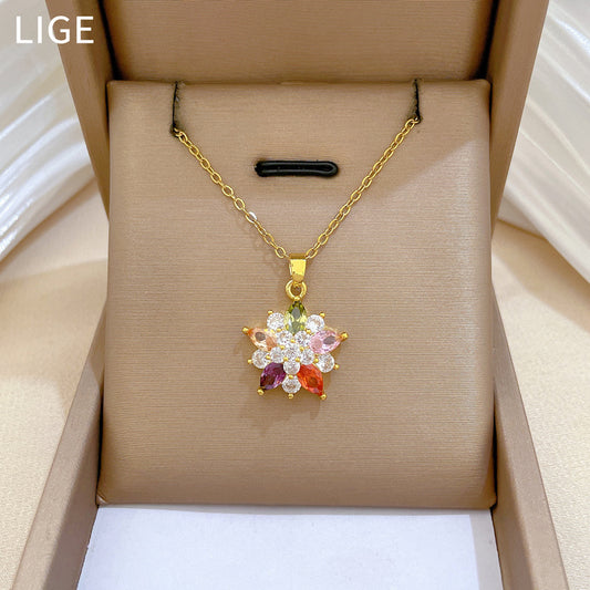 Collar de Acero de Titanio con Incrustaciones de Pedrería en Forma Geométrica y Patrón Floral Estilo Caricatura para Mujer con Delicada Cadena de Colgante