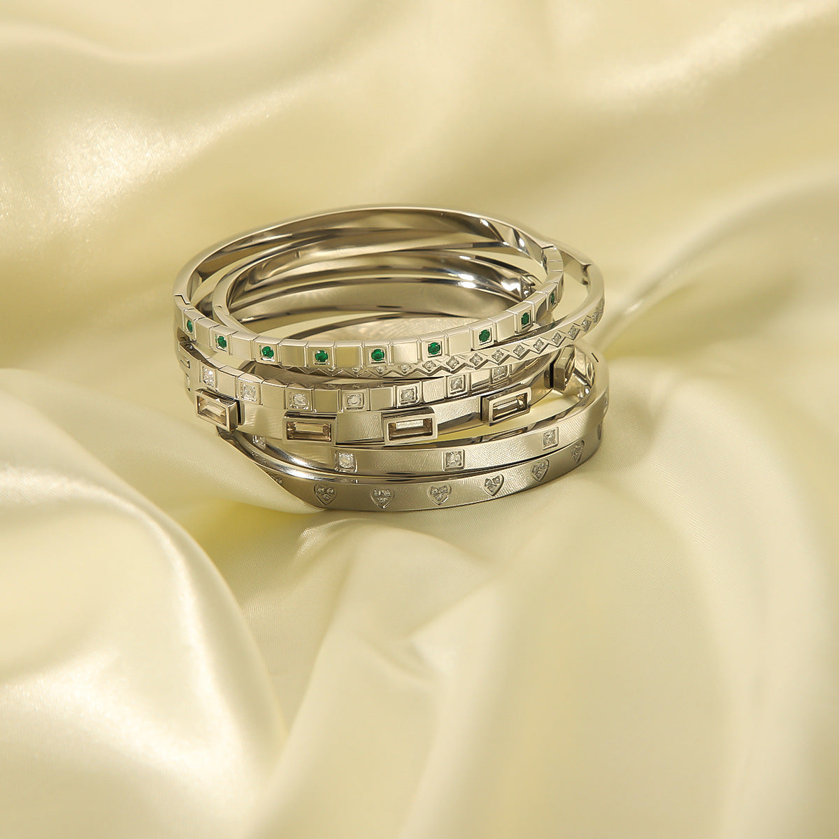 Minimalist Geometric Heart Square Diamond-Shaped Stainless Steel Plated White Gold Rhinestone Bracelet
