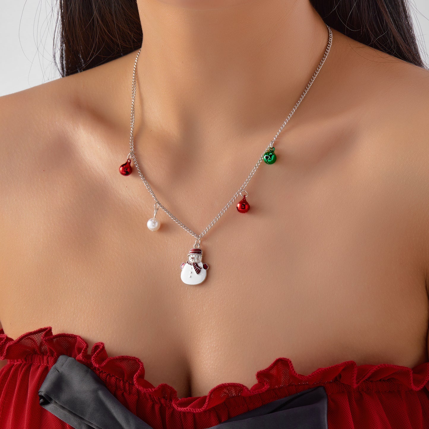 Collar con dije de Navidad minimalista para mujeres y hombres con dijes de Papá Noel, árbol, reno y copo de nieve en aleación de zinc con acabado chapado