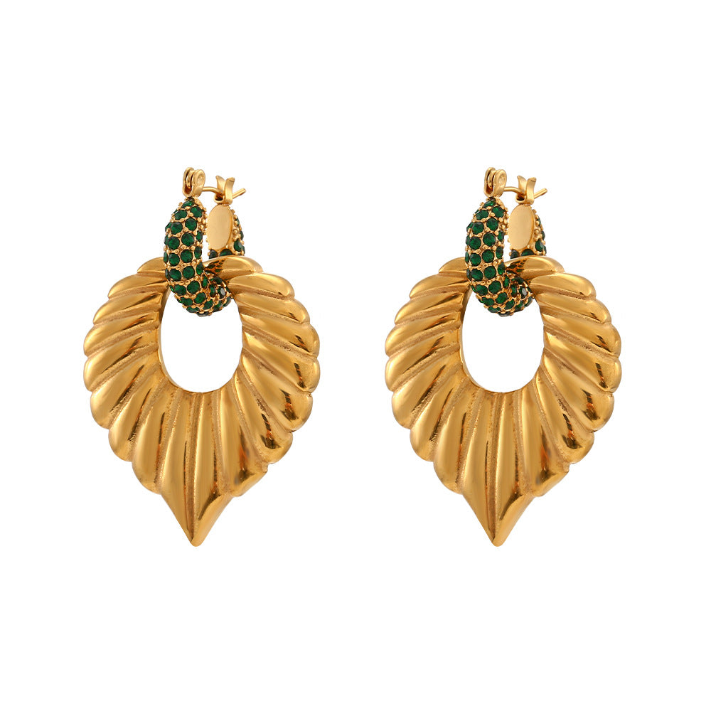 Orecchini a perno con design a foglia in stile vintage placcati oro 18K in acciaio inossidabile, con strass completi, alla moda e di grande impatto