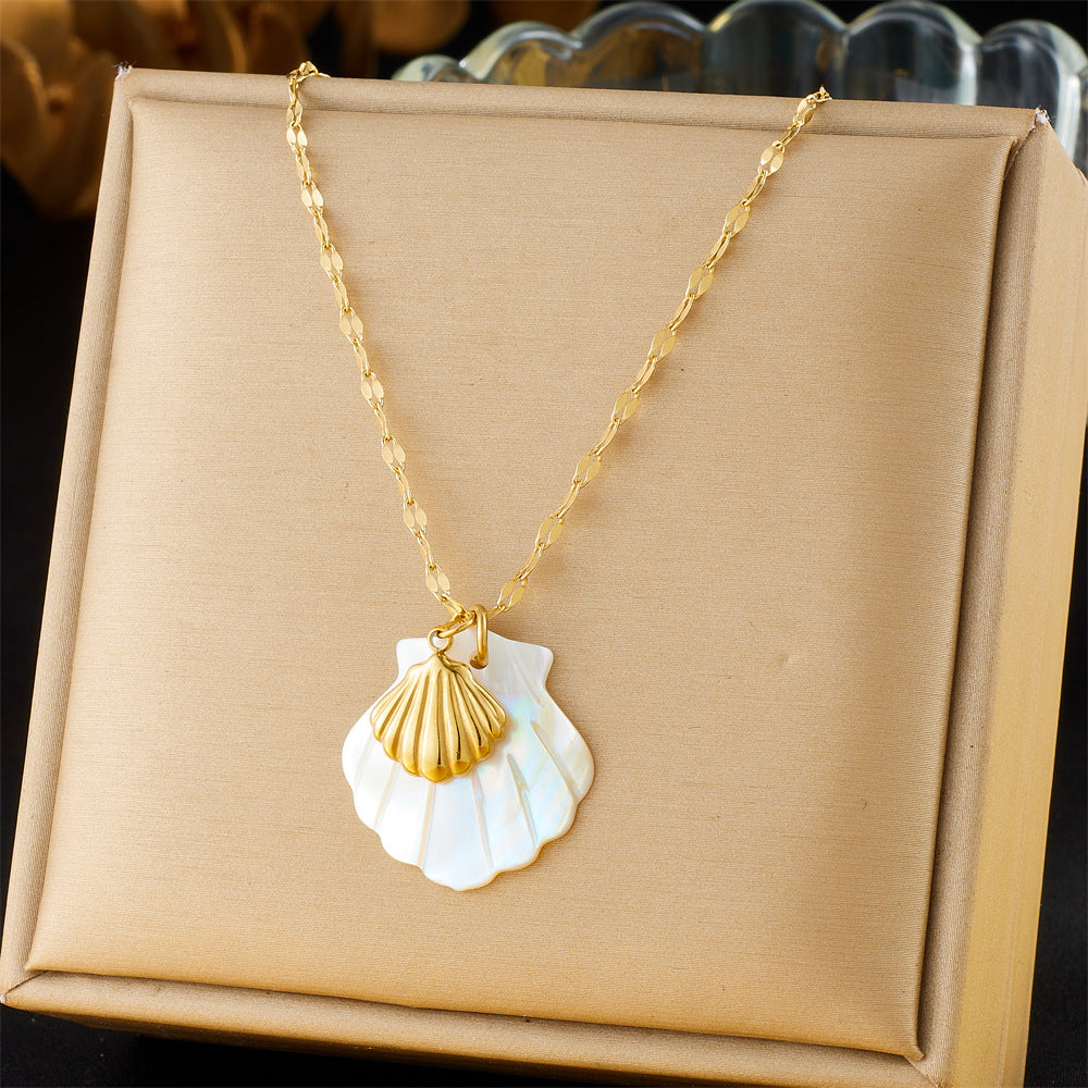 Personalized Ocean Starfish Seashell Turtle Pendant Necklace in Stainless Steel with 18K Gold Plating on Wavy Chain for Women