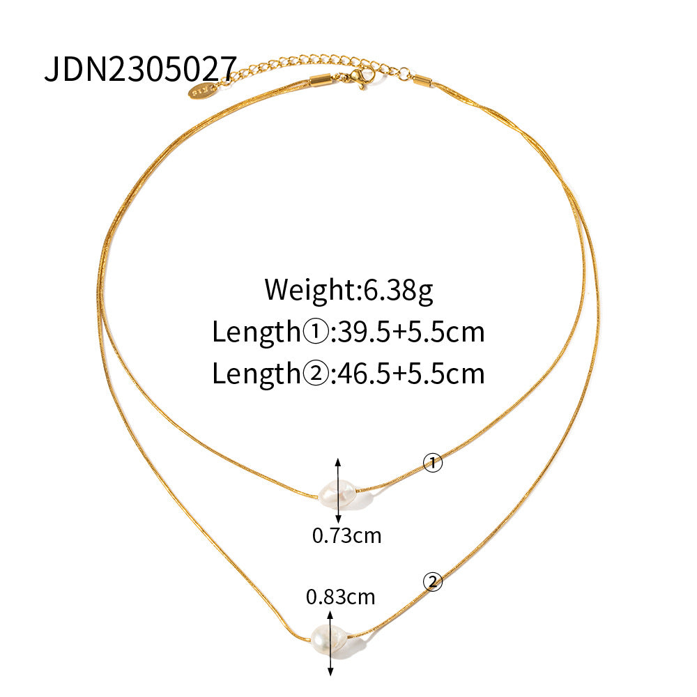 Collana con Pendente Geometrico Minimalista in Acciaio al Titanio con Finitura Placcata da Donna, Catena a Strati Regolabile in Acciaio Inossidabile
