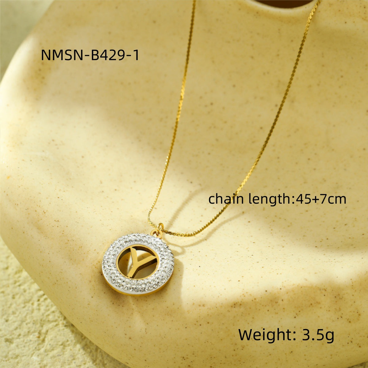 Collar con colgante de letra redonda hueca de acero inoxidable minimalista y moderno con incrustaciones de circonita para mujer