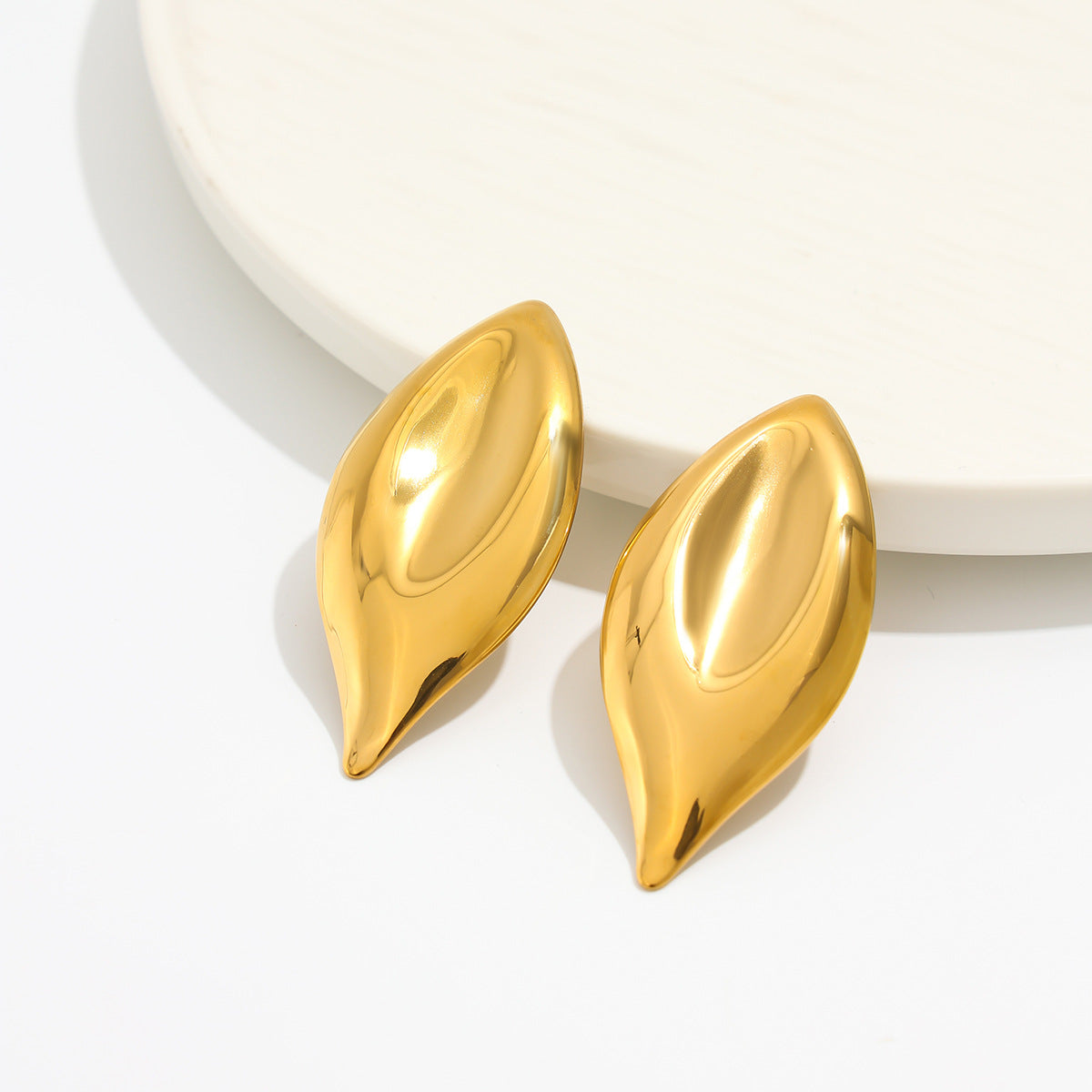 Vintage 18K Gold Plated Stainless Steel Leaf Earrings for Women
