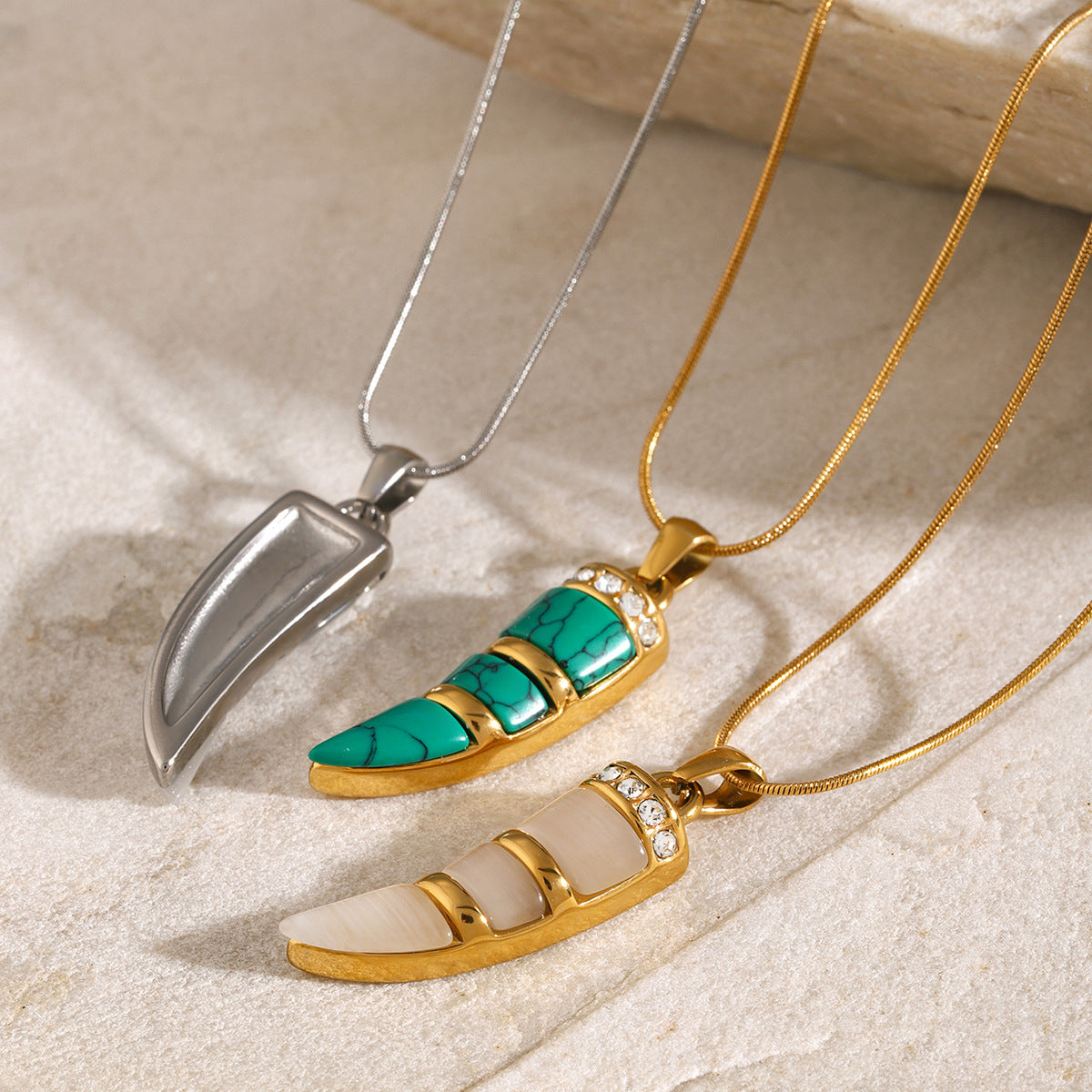18K Gold Plated Stainless Steel Oval Geometric Cat's Eye Pendant Necklace for Unisex
