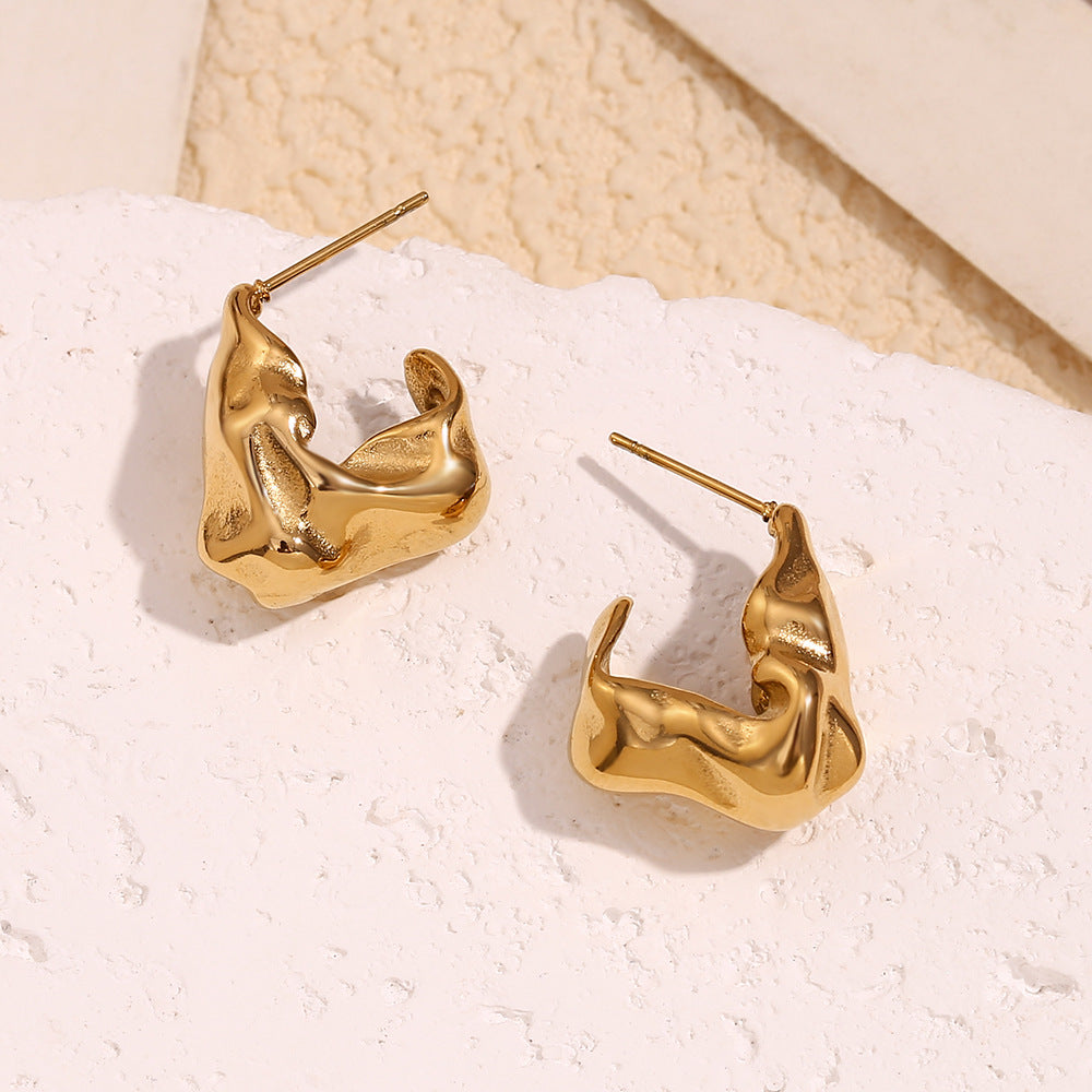 Vintage-Inspired Geometric Stainless Steel Ear Studs with 18K Gold Plating and Hammered Texture