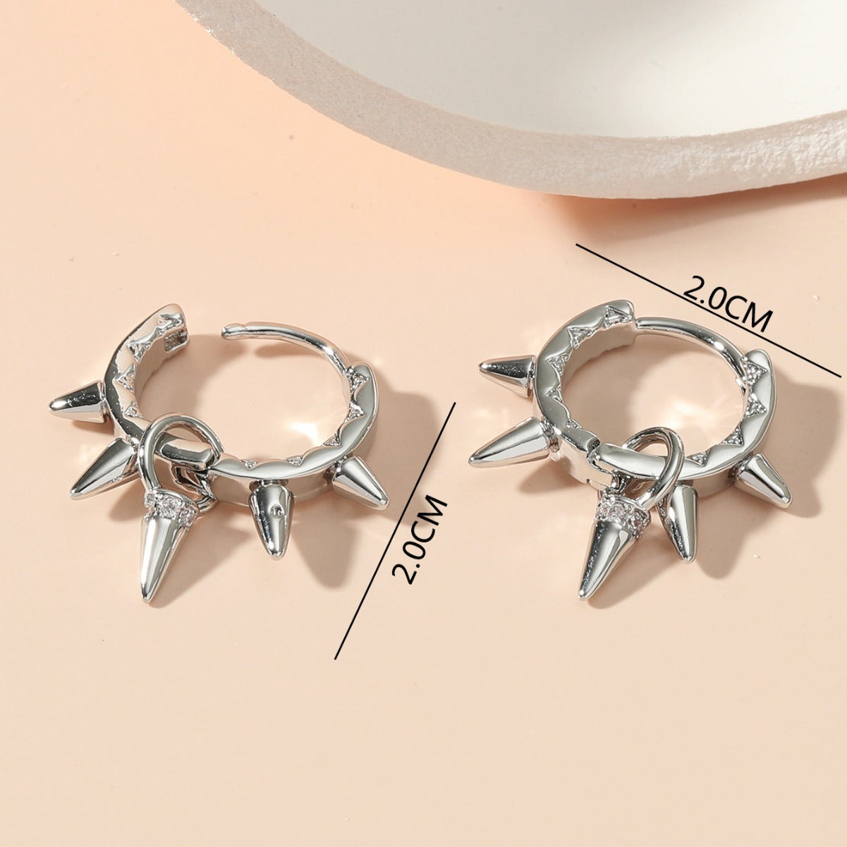 Pendientes de Cobre con Diamantes de Imitación Geométricos y Diseño de Espinas para Mujer, Estilo Fresco y Minimalista