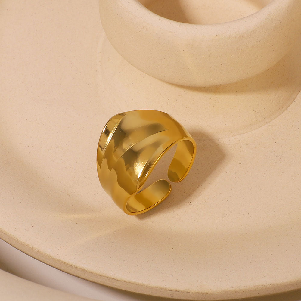 Anello Minimalista in Acciaio Inossidabile Geometrico con Design ad Arco Concavo e Superficie Lucida per Dito Indice Unisex