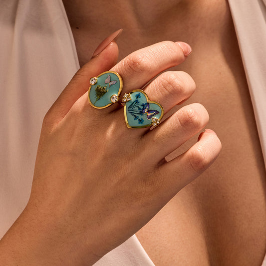 Elegant Heart-Shaped Stainless Steel Ring with Resin Bow and Pressed Flower Accents, Rhinestone Inlay, Plated Finish for Women