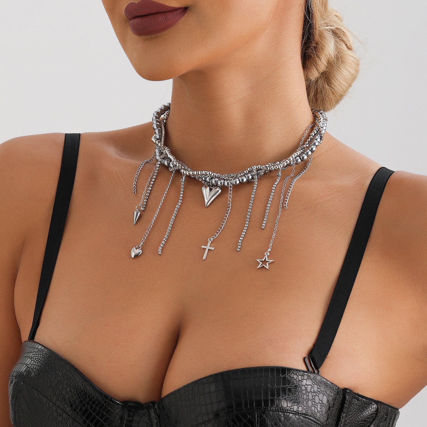 Sweet and Edgy Heart-Shaped Alloy Pendant Necklace with Crystal Fringe and Cross Charm, Y2K-Inspired Layered Clavicle Chain