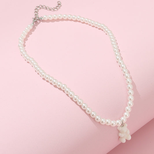 Minimalist Bear-Shaped Resin Necklace for Girls with Pearl Chain Adjustable Choker Style Pendant Necklace