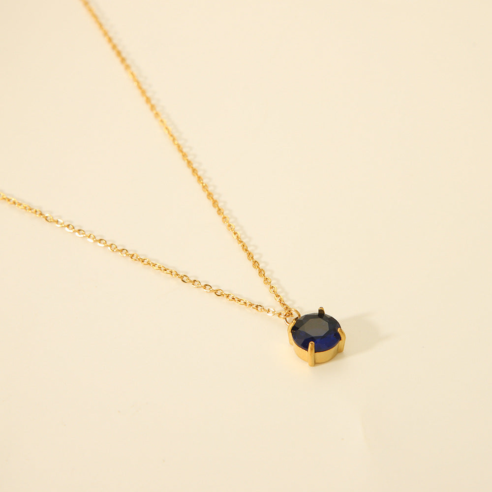 Collana Minimalista in Acciaio al Titanio Geometrica con Intarsio di Strass per Donna, Gioiello con Pendente Ipoallergenico e Resistente allo Sbiadimento