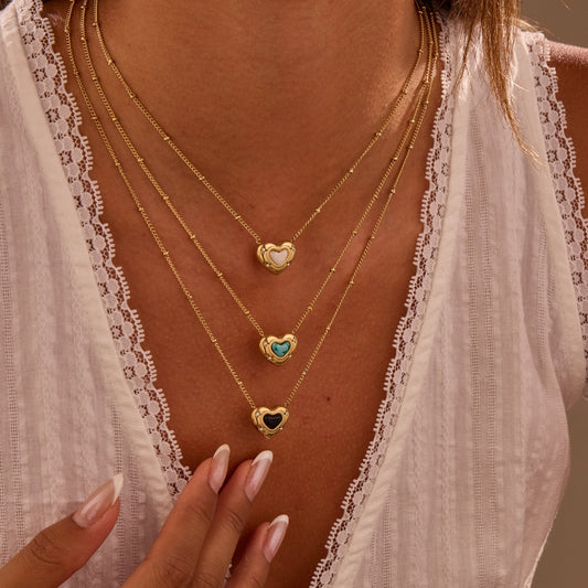 Collana con ciondolo a forma di cuore alla moda in pietra naturale in acciaio al titanio con finitura placcata per donna