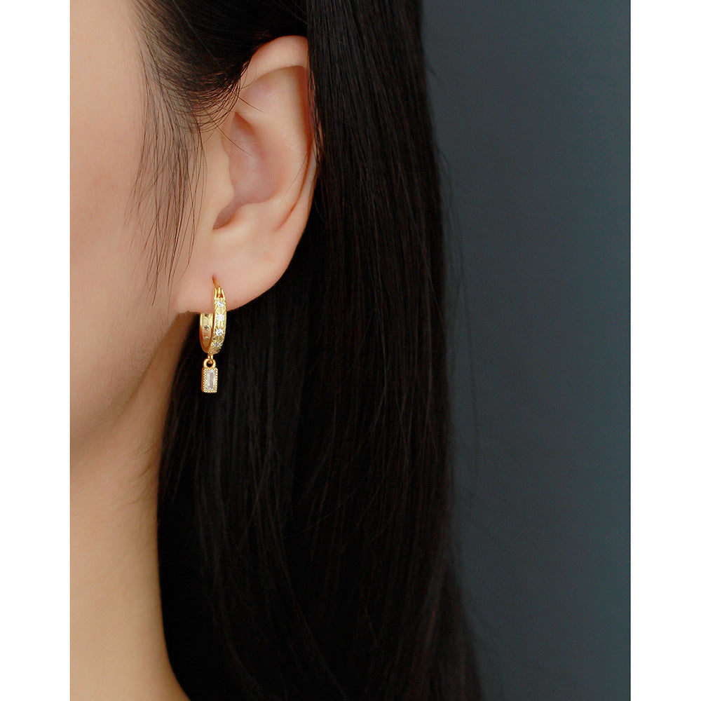 Eleganti orecchini a cerchio in argento sterling 925 placcati con stelle geometriche e zirconi cubici