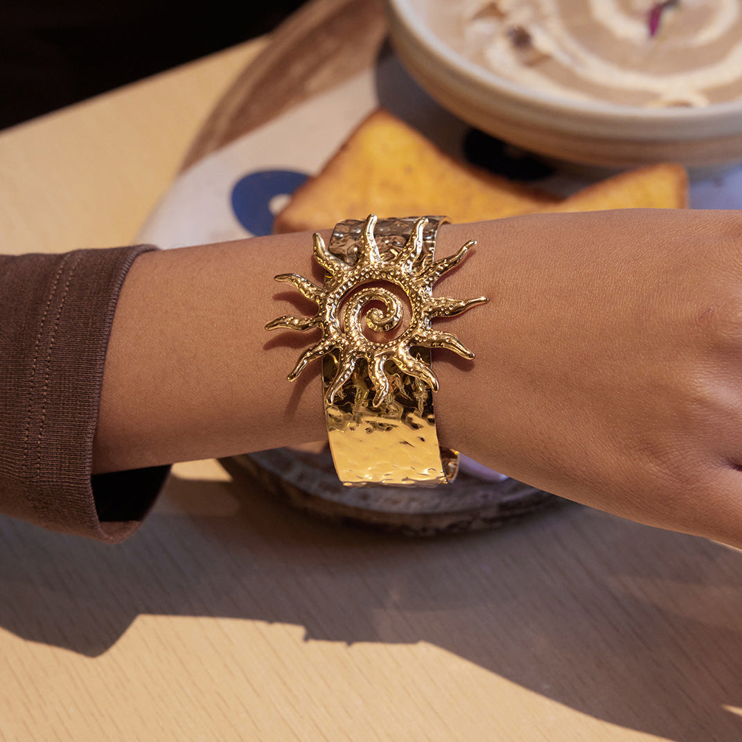 18K Gold Plated Stainless Steel Sun Bracelet