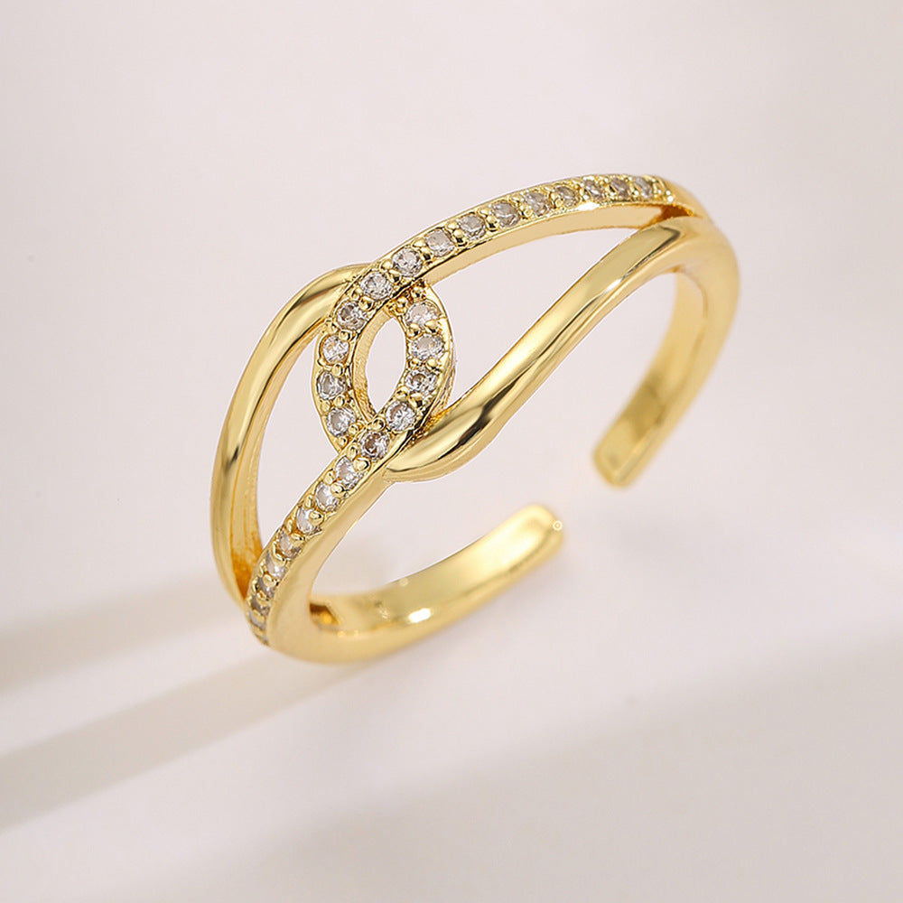 Anello aperto geometrico minimalista da donna in rame con placcatura in oro 18 carati e intarsio di zirconi