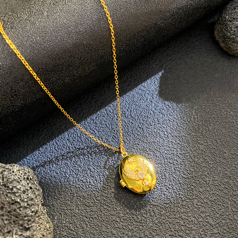 Vintage Micro-Paved Cubic Zirconia Crown Heart Star Geometric Brass Pendant Titanium Steel Box Chain Necklace for Unisex