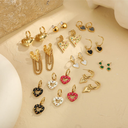 Fashionable Heart-Shaped Stainless Steel Stud Earrings with Plated Finish for Women
