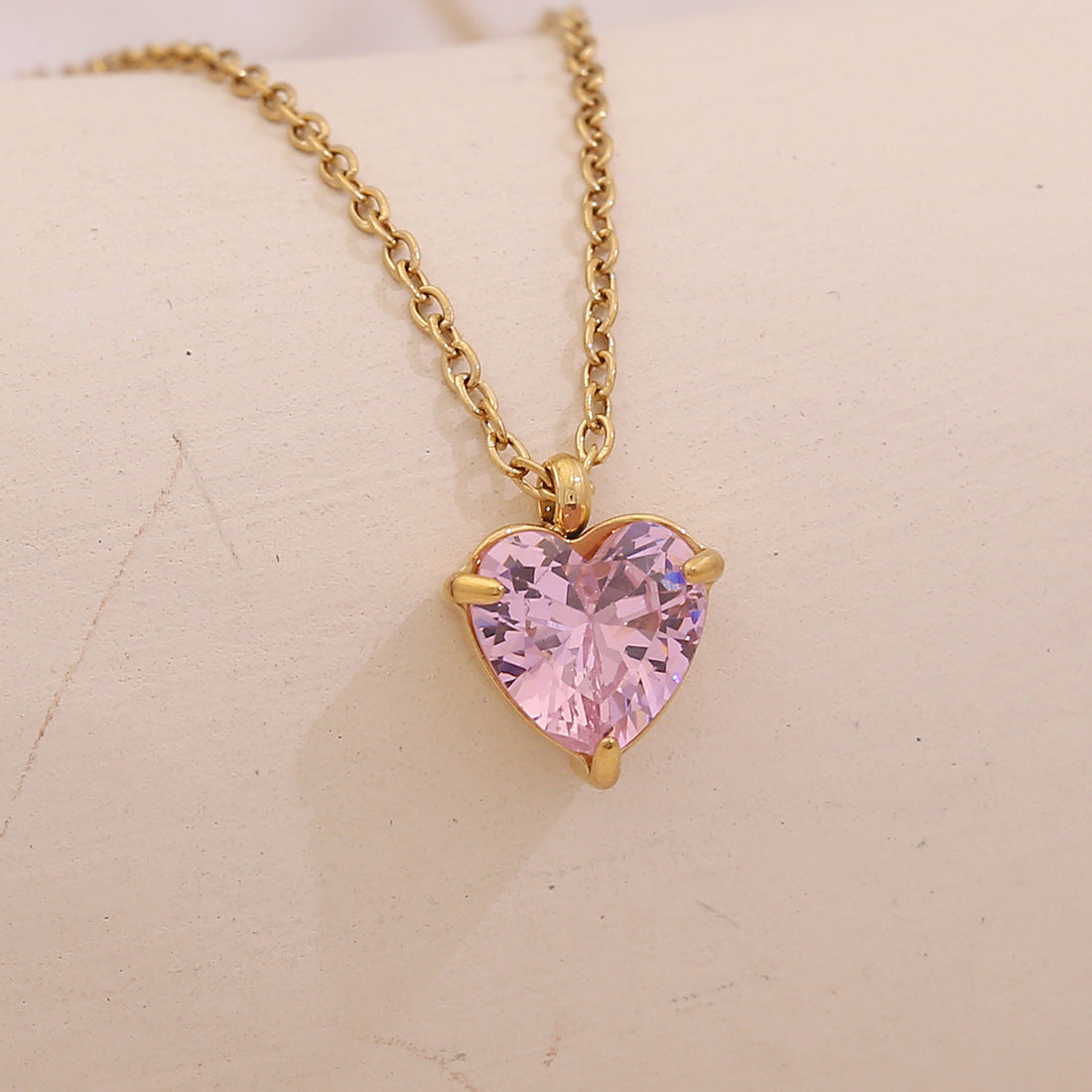 Collana con ciondolo a forma di cuore in acciaio inossidabile da donna, stile OL alla moda