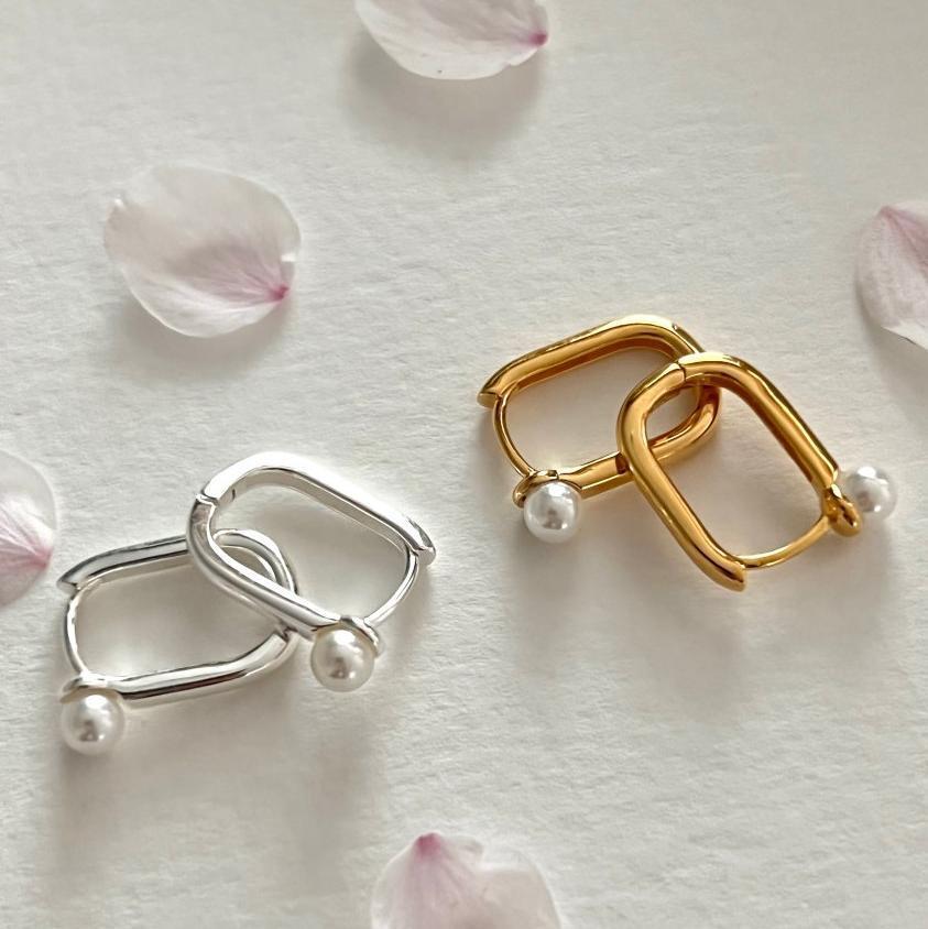 Cute Sweet Fresh Drip-Shaped Pearl Earrings in 925 Sterling Silver with Pearl Inlay