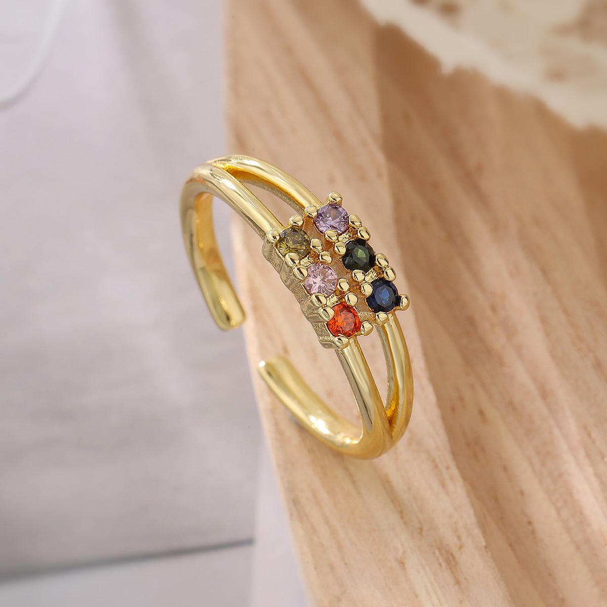 Minimalist Geometric Adjustable Ring for Women in Brass with 18K Gold Plating and Zircon Inlay