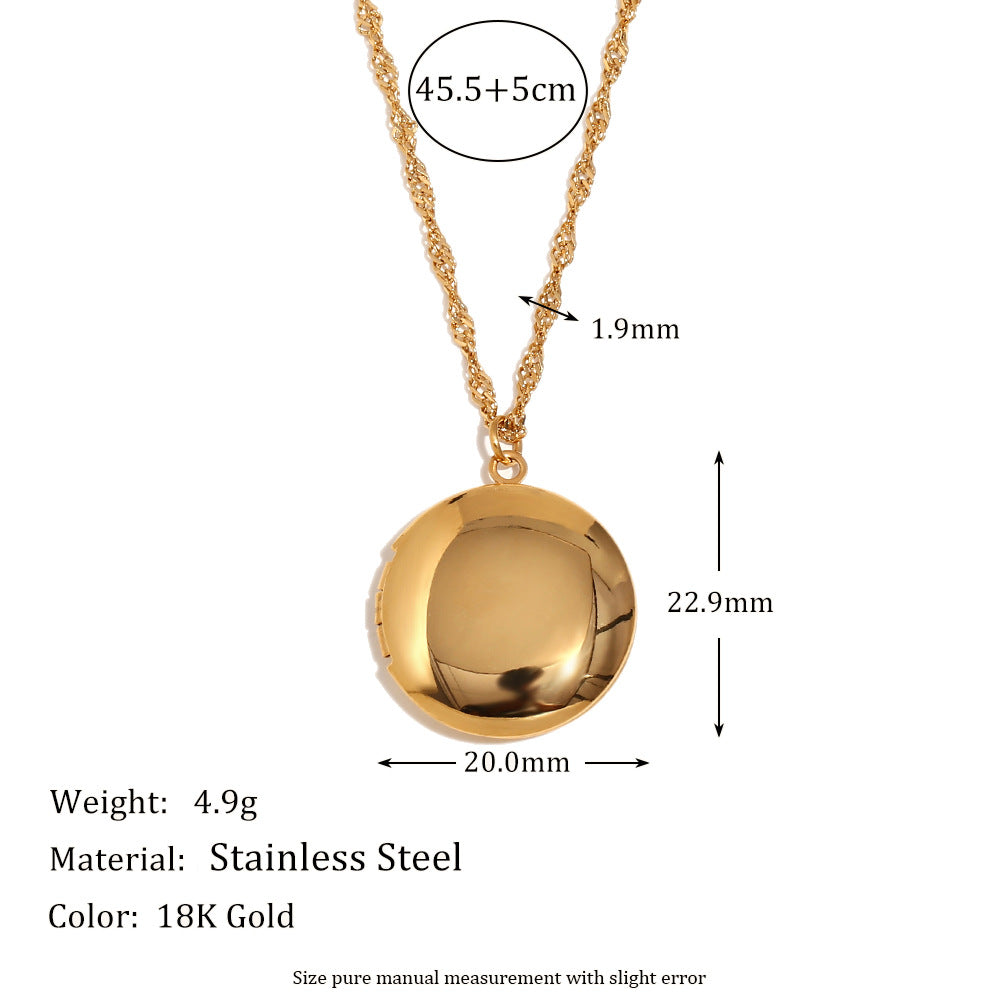 Geometric Vintage Pendant Necklace for Women Stainless Steel with 18K Gold Plating Heart-Shaped Photo Locket