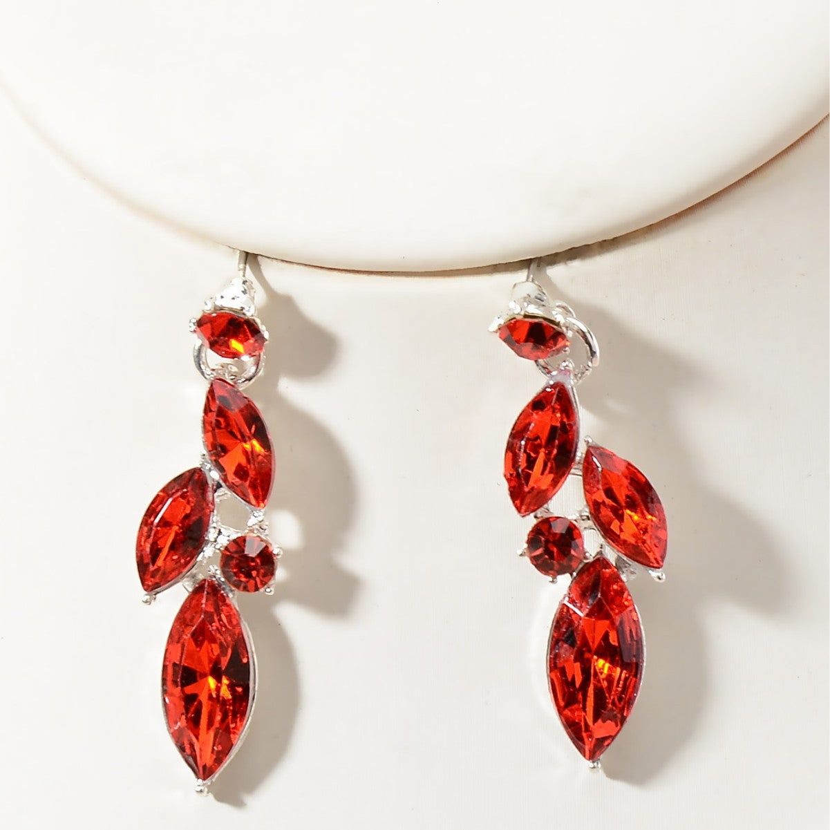 Vintage Luxury Floral Crystal Plated Alloy Necklace and Earring Set for Women