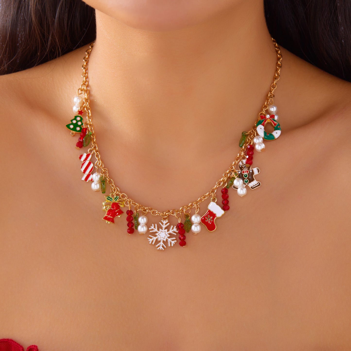 Collana pendente alla moda Babbo Natale e pupazzo di neve per donne con struttura in lega di zinco e finitura placcata