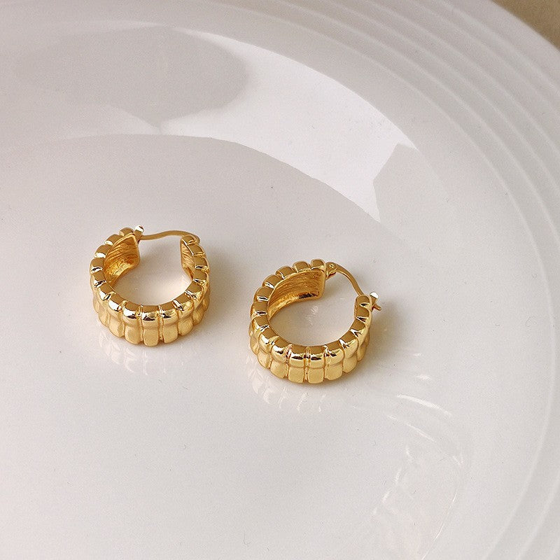 Fashion Geometric U-Shaped 18K Gold Plated Titanium Steel Stud Earrings for Women