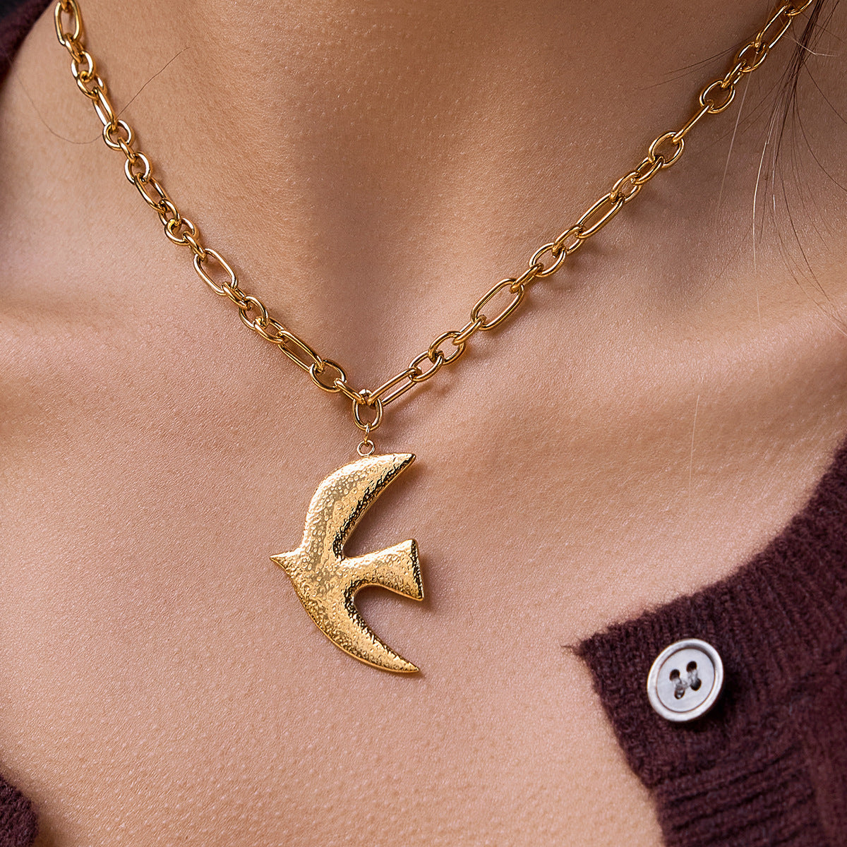 Elegant Stainless Steel PVD Plated Dove Pendant Necklace and Earring Set for Women