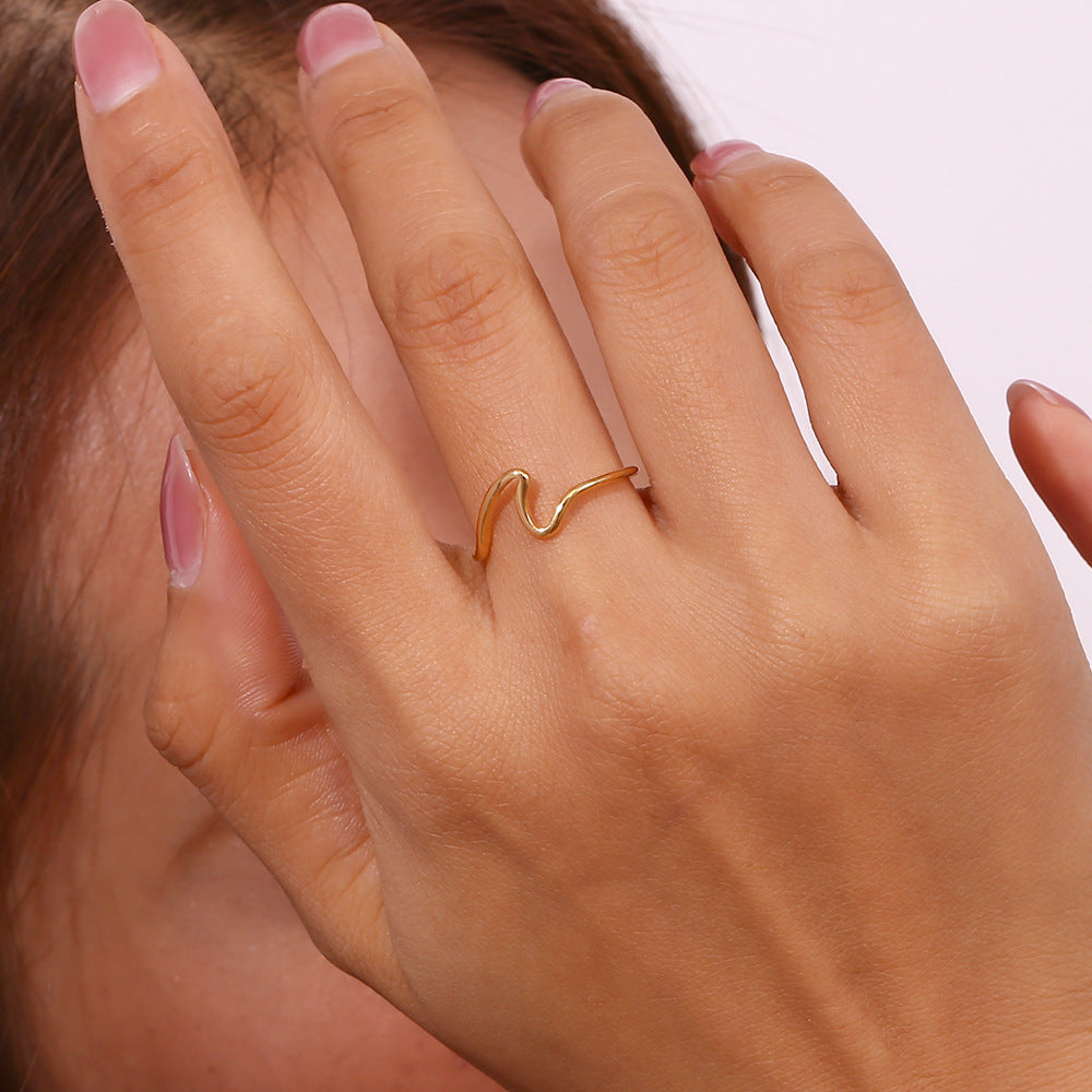 Creative Minimalist Geometric Stainless Steel Plated 18K Gold Wave Ring for Women