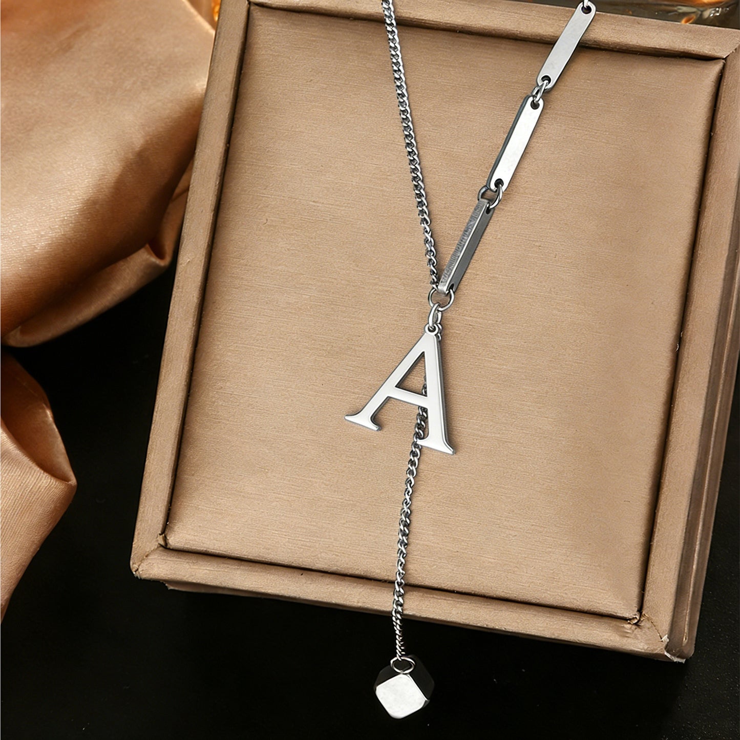 Luxury Polished Letter Titanium Steel Pendant Necklace Stainless Steel Chain for Women