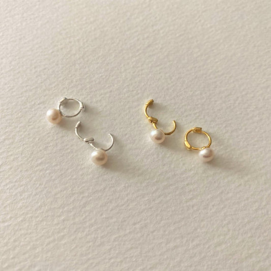 Minimalist Water-Drop Shaped 925 Sterling Silver Freshwater Pearl Stud Earrings for Women