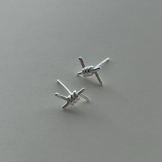 Minimalist Sweet 925 Sterling Silver Plated Geometric Letter Knot Stud Earrings