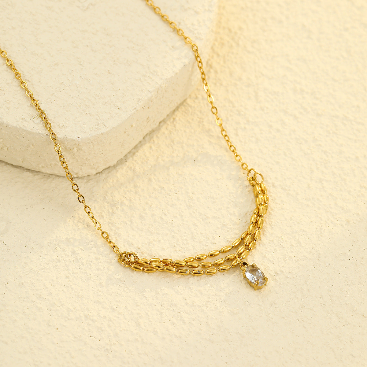 Fashionable Minimalist Stainless Steel Pendant Necklace with Zircon Accents for Women, Electroplated Clavicle Chain