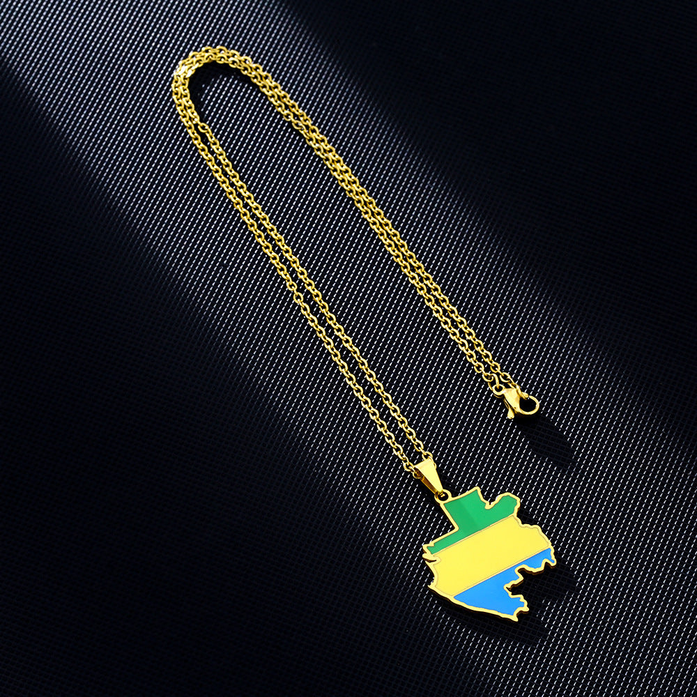 Collar con colgante geométrico de estilo étnico de acero inoxidable con dije de acero de titanio y acabado chapado en cadena tipo O