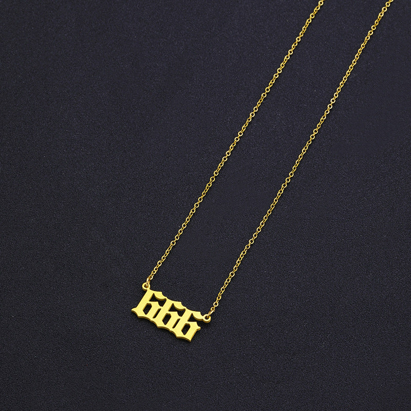 Collana con Ciondolo Numero Fortunato alla Moda per Donna in Acciaio Inossidabile e Acciaio al Titanio con Finitura Placcata Stile Catena Snake Design Numerico Minimalista