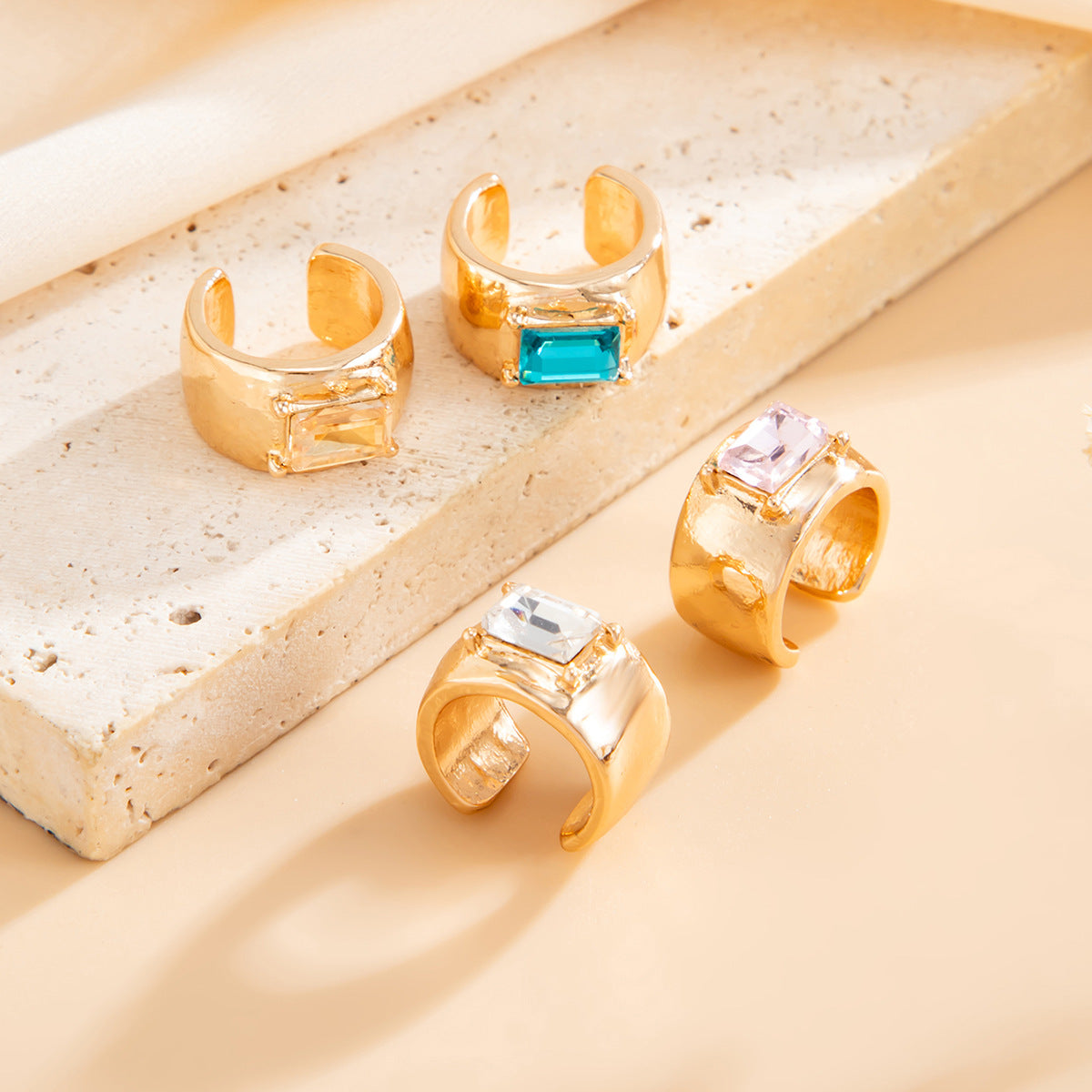 Punk Luxury Geometric Square Rhinestone Plated Zinc Alloy C-Shaped Clip-On Earrings for Women